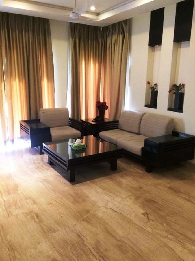 Hotel Vipul Grand Gurgaon Ngoại thất bức ảnh