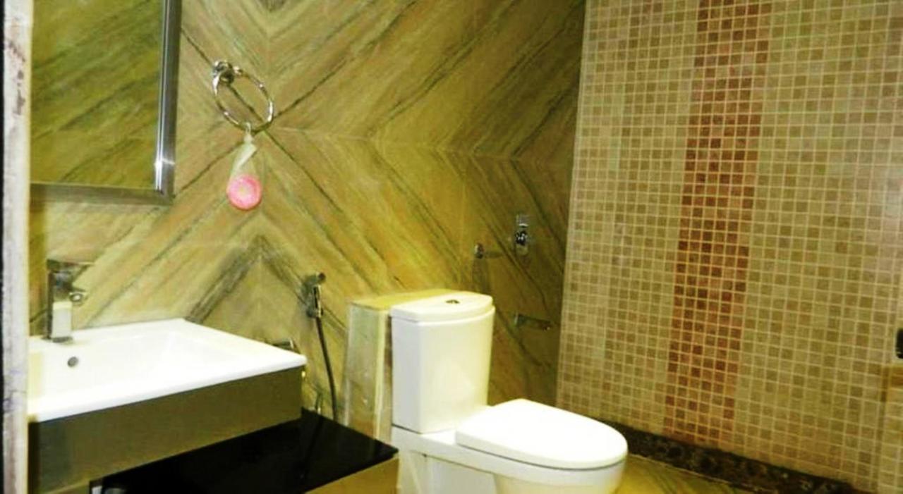 Hotel Vipul Grand Gurgaon Ngoại thất bức ảnh