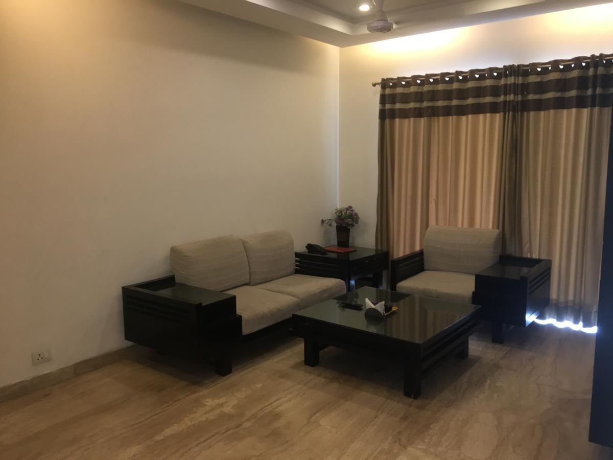 Hotel Vipul Grand Gurgaon Ngoại thất bức ảnh
